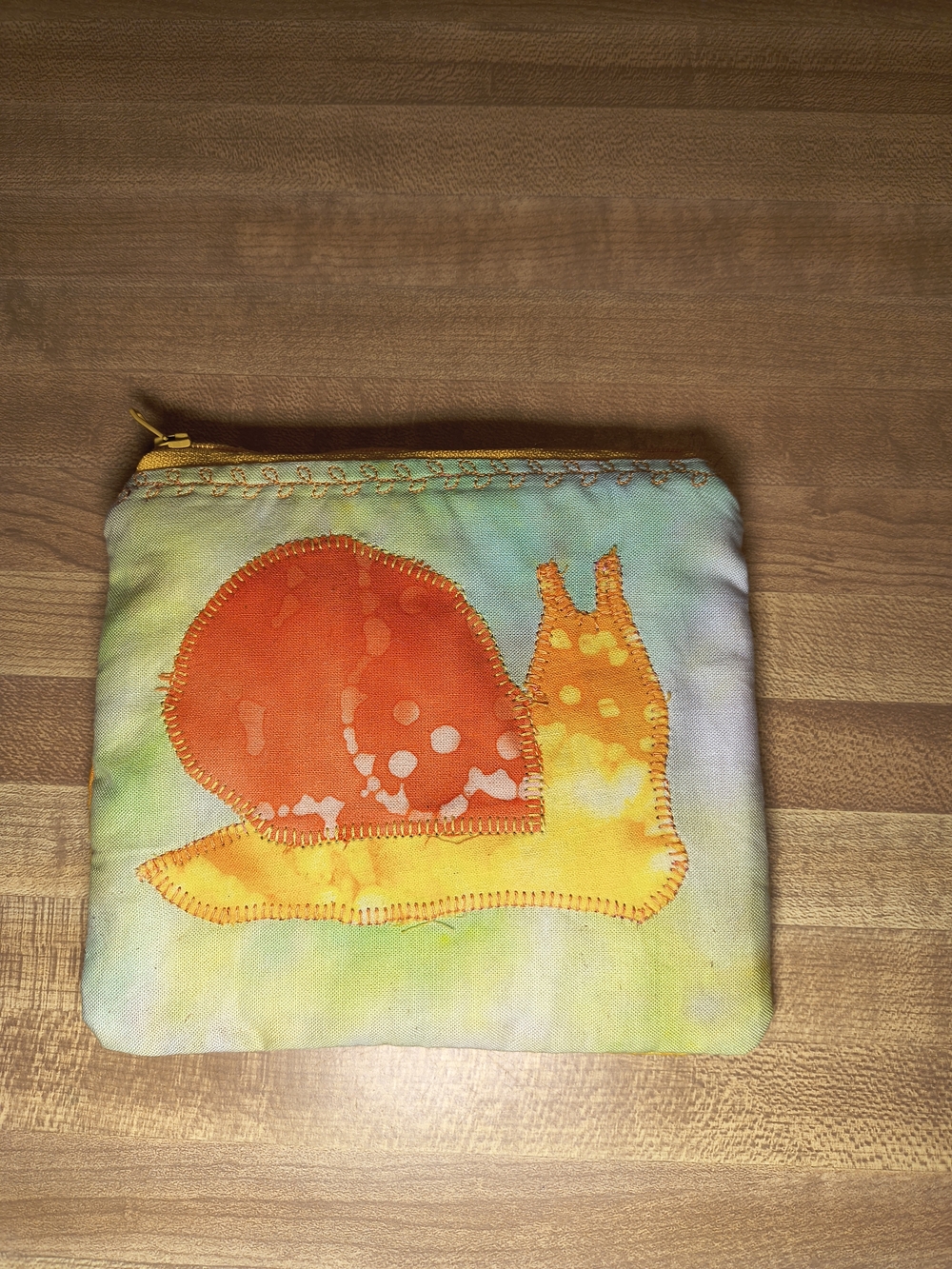 Handmade Snail Zipper Pouch 🐌